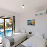 Dream In Tala With Private Pool, Sea & Mountain Views & Garden Retreat Casa vacanze *