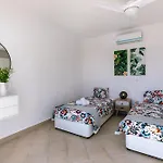 Dream In Tala With Private Pool, Sea & Mountain Views & Garden Retreat Paphos