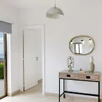 Casa vacanze Dream In Tala With Private Pool, Sea & Mountain Views & Garden Retreat *