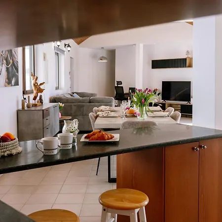 Dream In Tala With Private Pool, Sea & Mountain Views & Garden Retreat Paphos