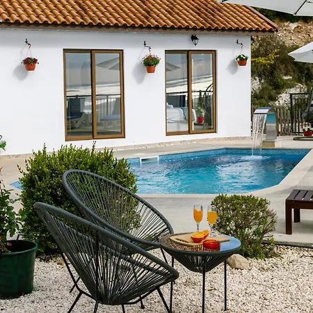 Dream In Tala With Private Pool, Sea & Mountain Views & Garden Retreat * Paphos