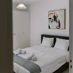 Dream In Tala With Private Pool, Sea & Mountain Views & Garden Retreat Hébergement de vacances *