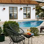 Dream In Tala With Private Pool, Sea & Mountain Views & Garden Retreat * Paphos