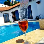 Dream In Tala With Private Pool, Sea & Mountain Views & Garden Retreat Hébergement de vacances Paphos