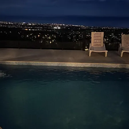 Сasa de vacaciones Dream In Tala With Private Pool, Sea & Mountain Views & Garden Retreat Paphos