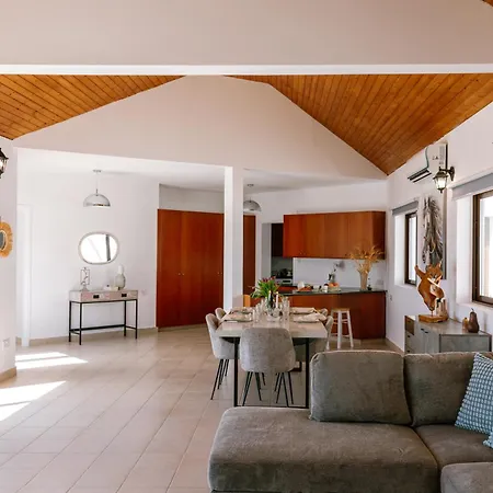 Tala Sea View Holiday home