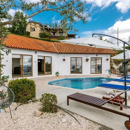 Tala Sea View Holiday home *