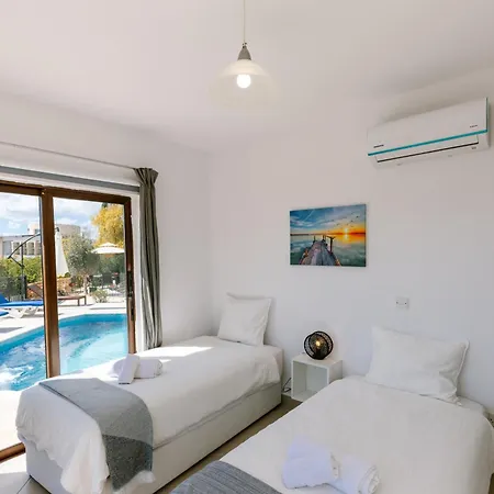 Dream In Tala With Private Pool, Sea & Mountain Views & Garden Retreat Сasa de vacaciones *