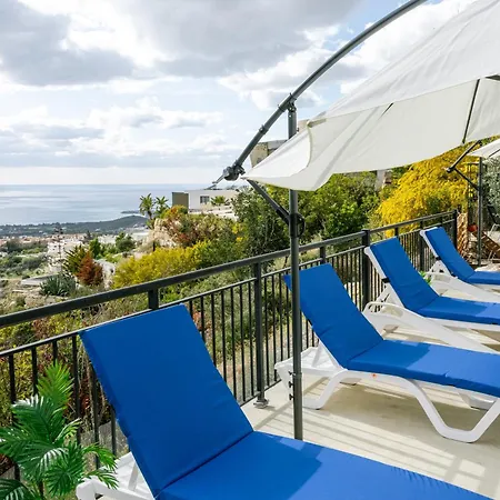 Dream Villa In Tala With Private Pool, Sea & Mountain Views & Garden Retreat Пафос