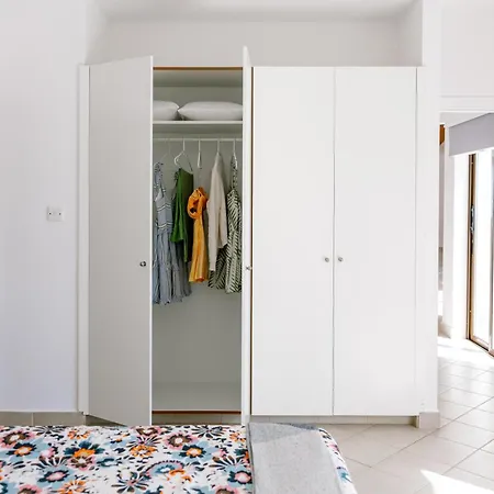 Σπίτι διακοπών Dream In Tala With Private Pool, Sea & Mountain Views & Garden Retreat *