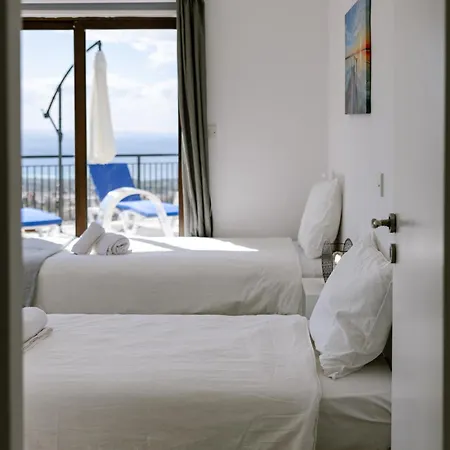 Dream In Tala With Private Pool, Sea & Mountain Views & Garden Retreat * Paphos