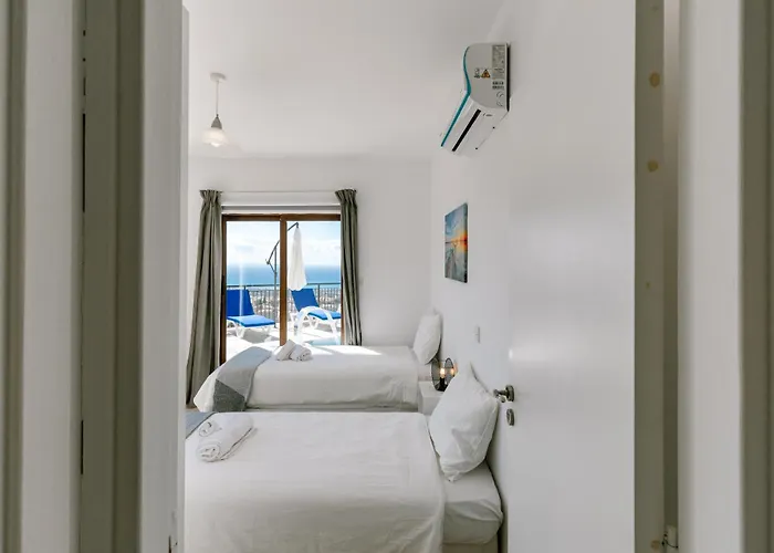 Dream In Tala With Private Pool, Sea & Mountain Views & Garden Retreat パ フォス