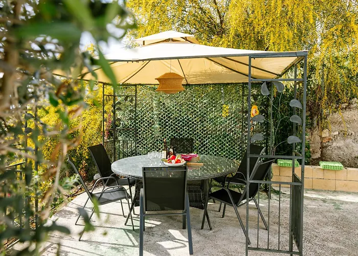 Dream In Tala With Private Pool, Sea & Mountain Views & Garden Retreat * パ フォス