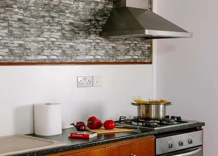 Dream In Tala With Private Pool, Sea & Mountain Views & Garden Retreat 別荘 *