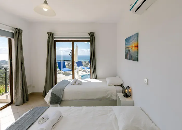 Dream In Tala With Private Pool, Sea & Mountain Views & Garden Retreat *