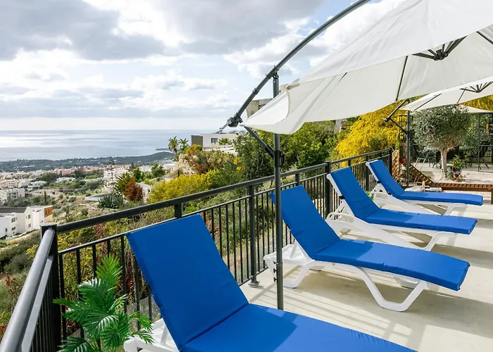 Dream In Tala With Private Pool, Sea & Mountain Views & Garden Retreat パ フォス