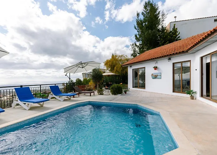 Dream In Tala With Private Pool, Sea & Mountain Views & Garden Retreat *