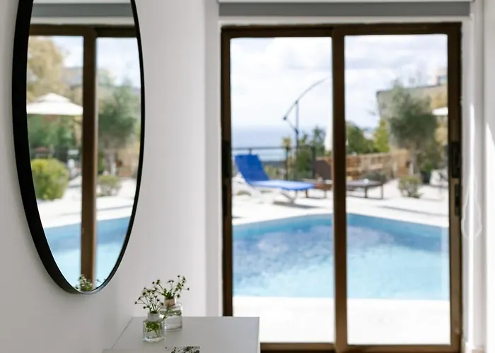 Dream In Tala With Private Pool, Sea & Mountain Views & Garden Retreat 別荘 *