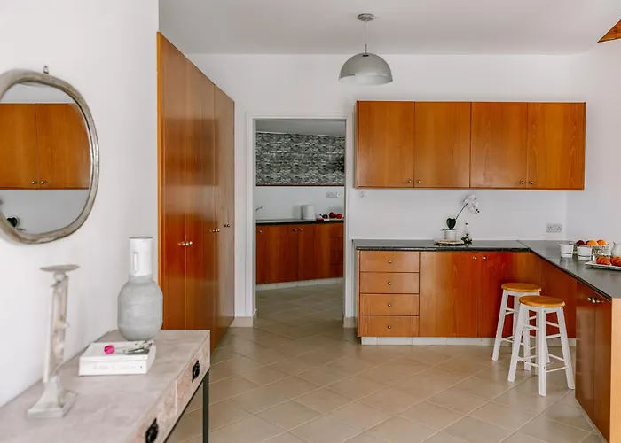 別荘 Dream In Tala With Private Pool, Sea & Mountain Views & Garden Retreat パ フォス