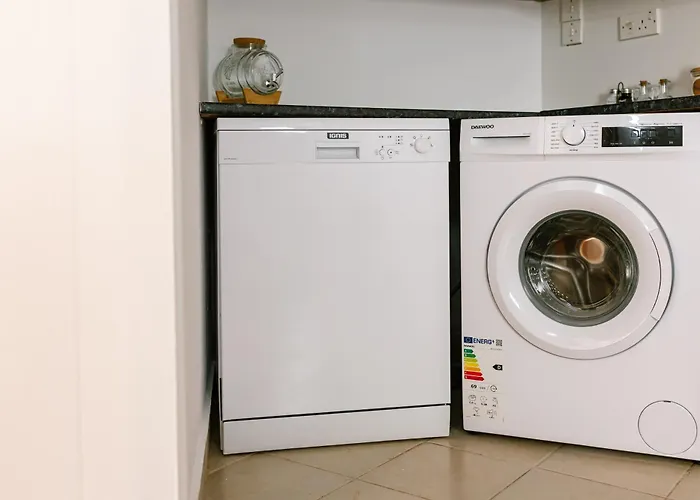 Dream In Tala With Private Pool, Sea & Mountain Views & Garden Retreat *