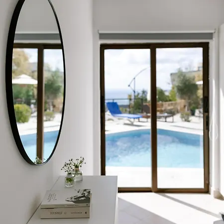 Dream In Tala With Private Pool, Sea & Mountain Views & Garden Retreat Holiday home *