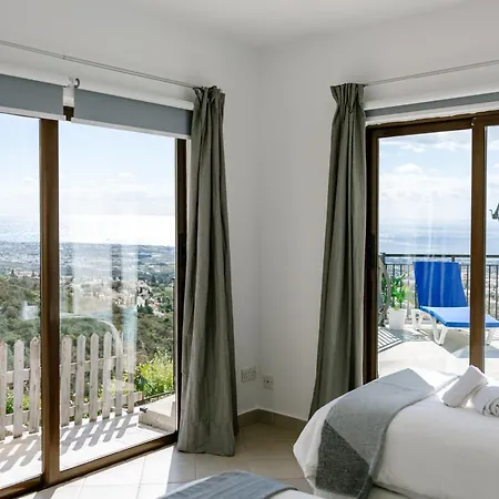 Dream In Tala With Private Pool, Sea & Mountain Views & Garden Retreat Holiday home *