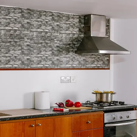 Holiday home Dream In Tala With Private Pool, Sea & Mountain Views & Garden Retreat